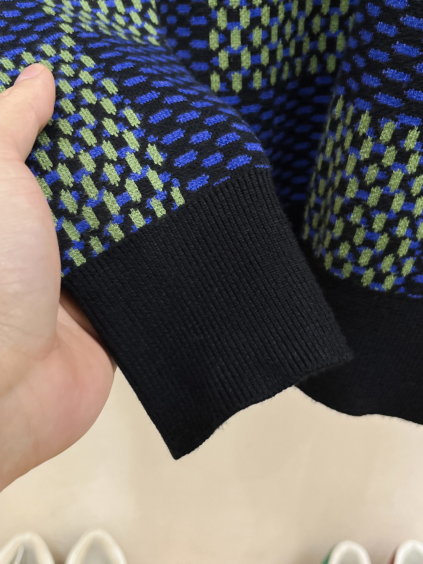 Louis Vuitton Unisex Sweatshirt Size M-XXXL