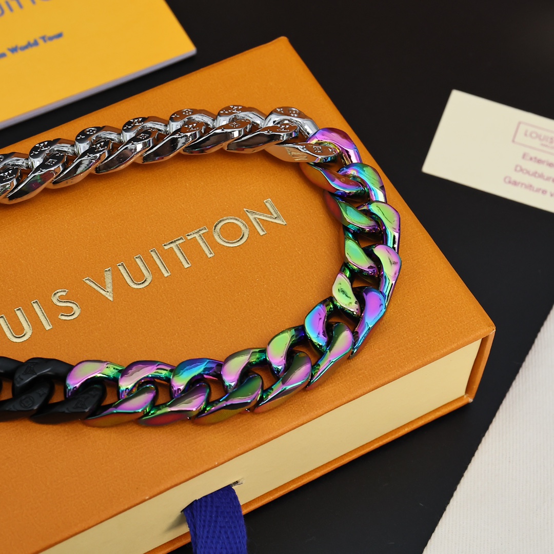 Louis Vuitton Necklace