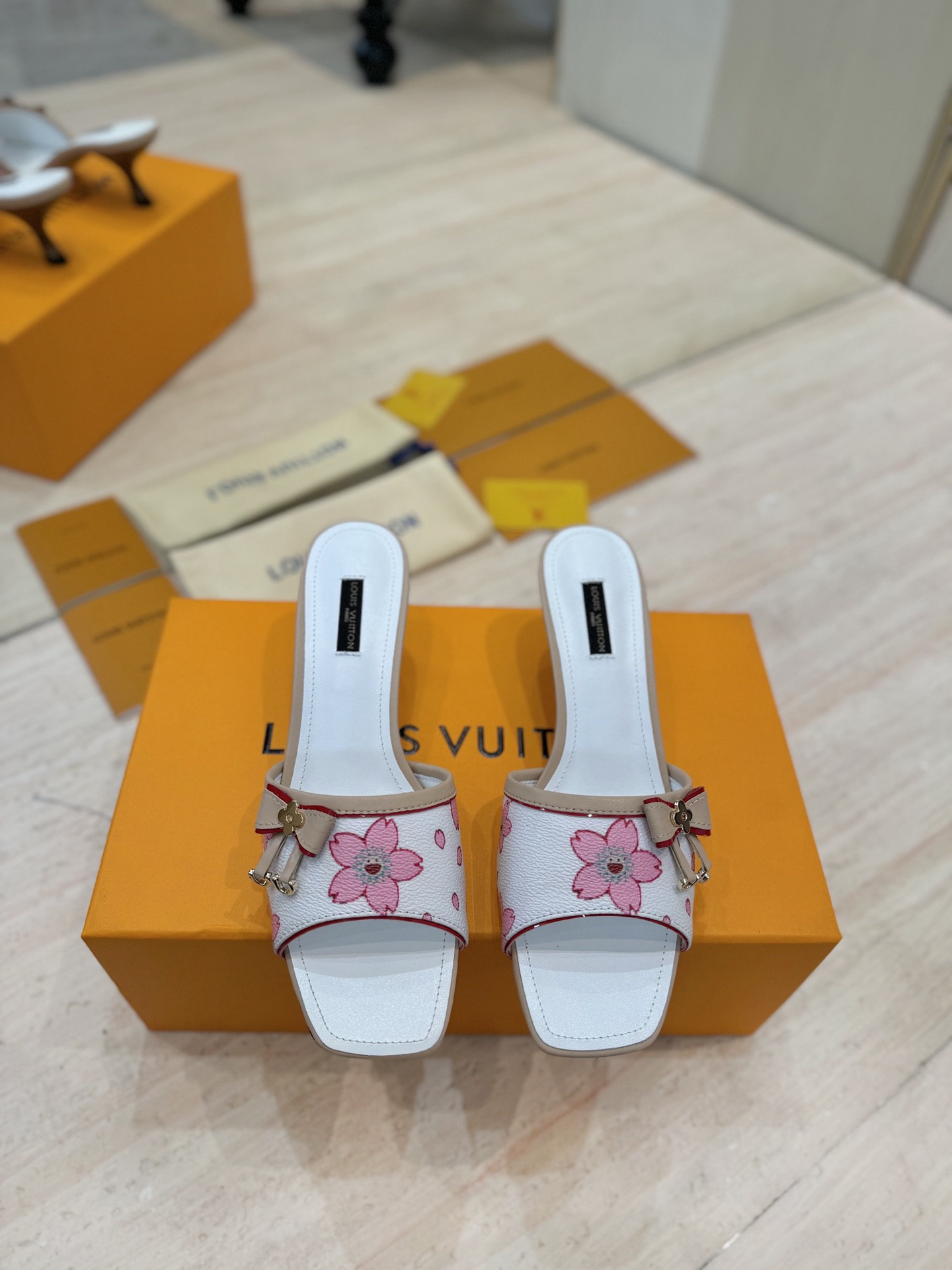 Louis Vuitton LV Archlight Pumps Size 36-41