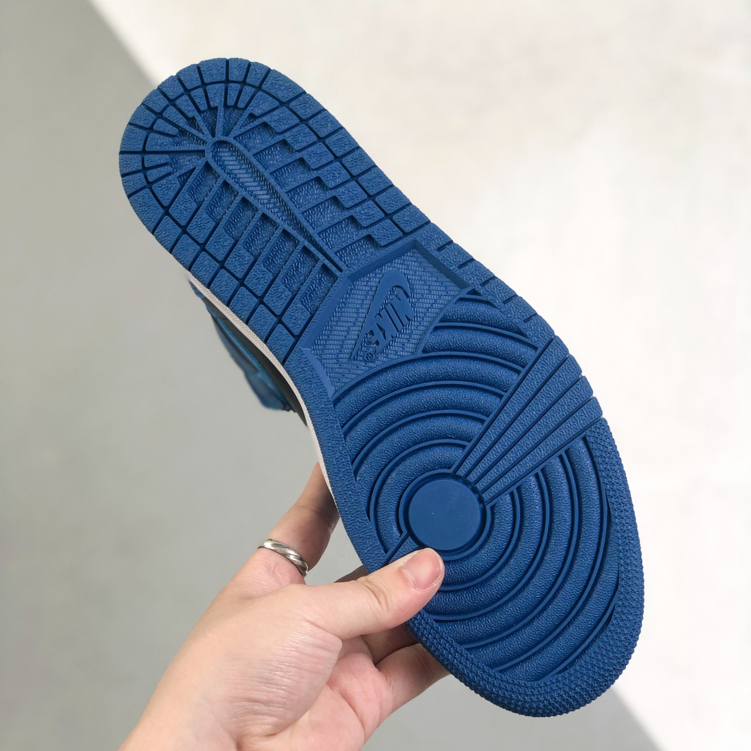 Nike Air Jordan 1 High Top Sneakers Shoes Gr. 36-46