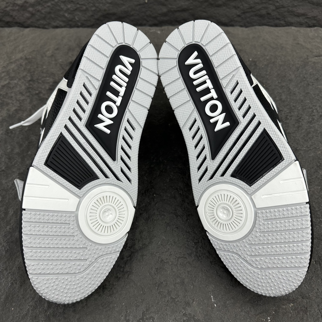 Louis Vuitton LV Trainer Sneaker Size 38-46