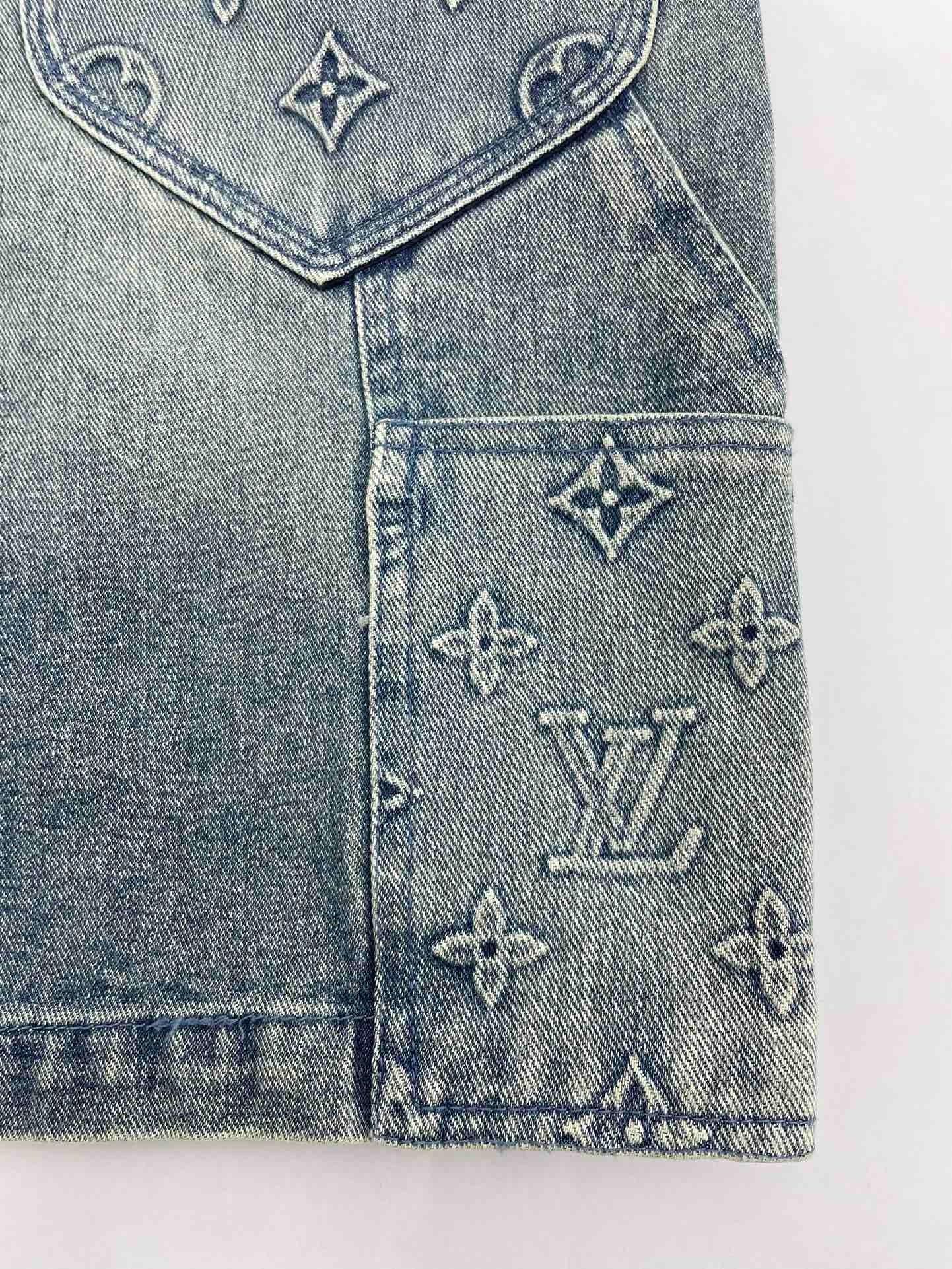 Louis Vuitton Sommeranzug Size S-XL