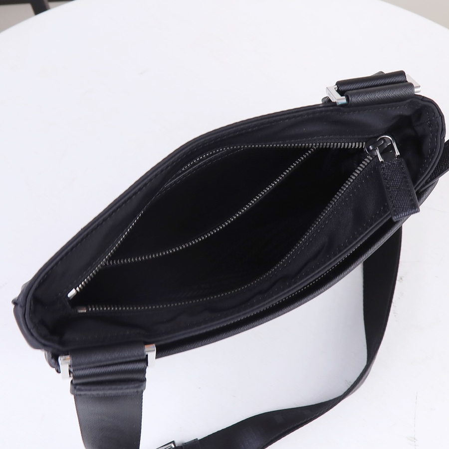 Prada 2VH118 Re-Nylon and Saffiano Leather Shoulder Bags Size 28*25*6cm