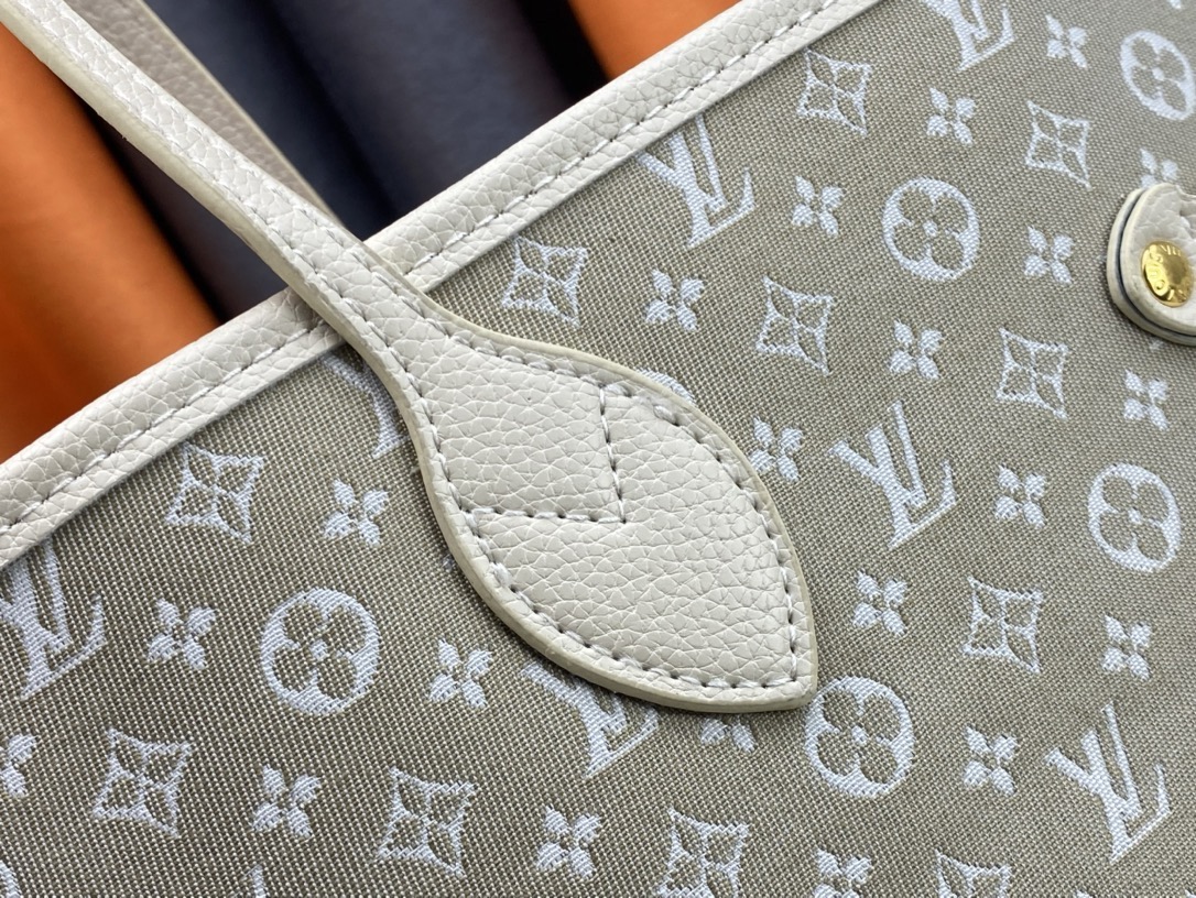 Louis Vuitton Shopping Bags 31*28*14cm