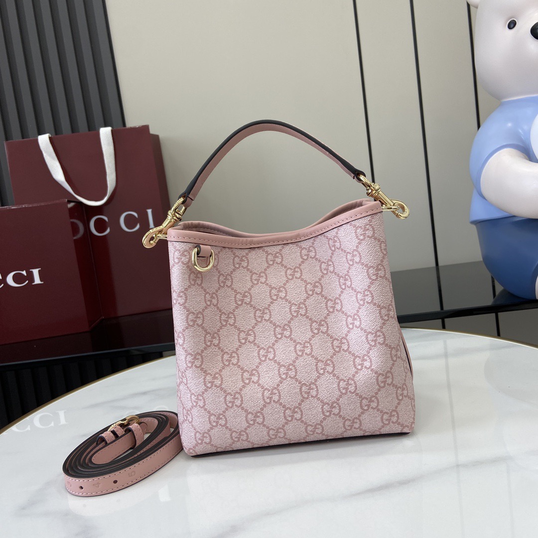 Gucci GG Emblem Women Shoulder Bags Size 20*18*11cm