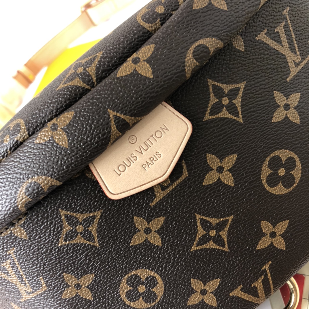 Louis Vuitton Women Shoulder Bags 37*14*13cm