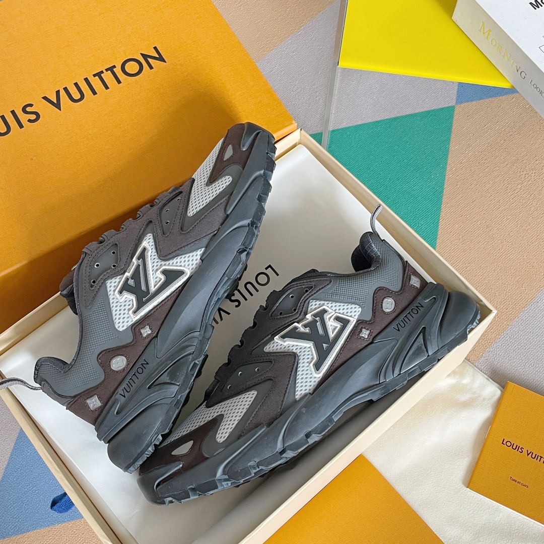 Louis Vuitton LV Runner Tatic Sneaker Size 40-46