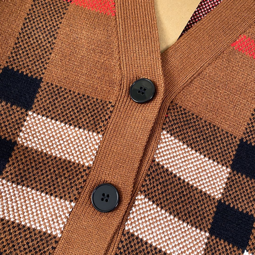 Burberry Classic style Jacket Sweatshirt Size S-L