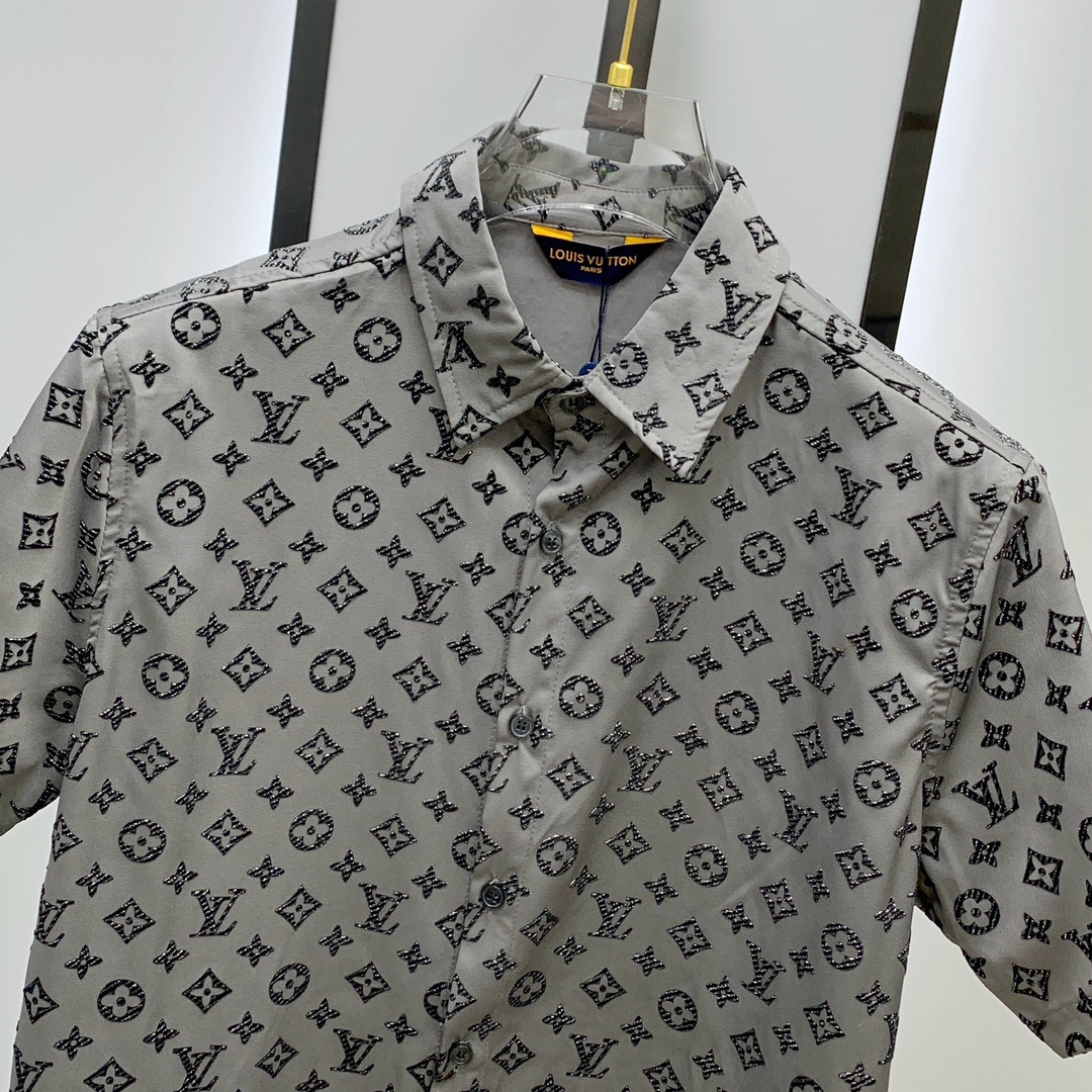 Louis Vuitton Sommeranzug Size M-XXL