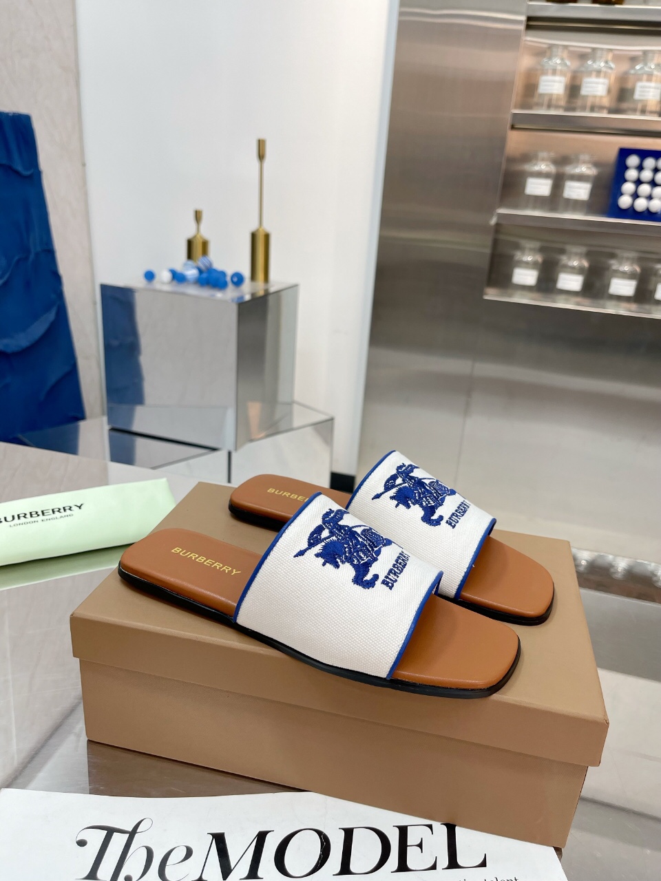 Burberry Women Slippers Size 36-41