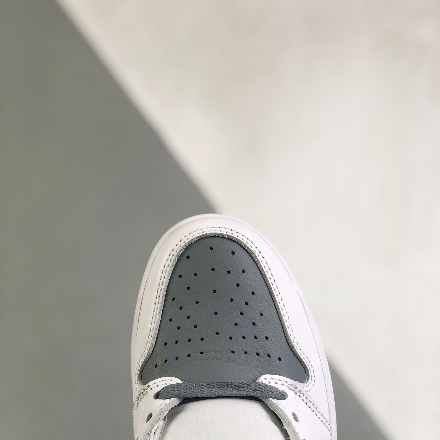 Nike Air Jordan 1 High Top Sneakers Shoes Gr. 36-46