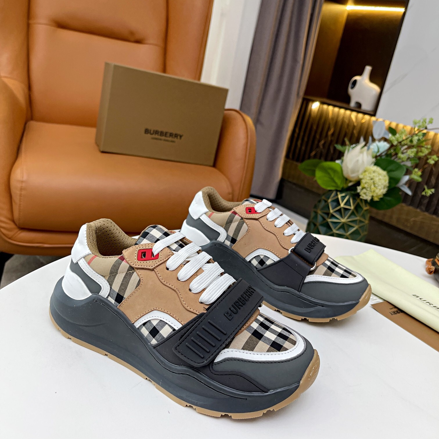 Burberry Sneaker Size 36-45