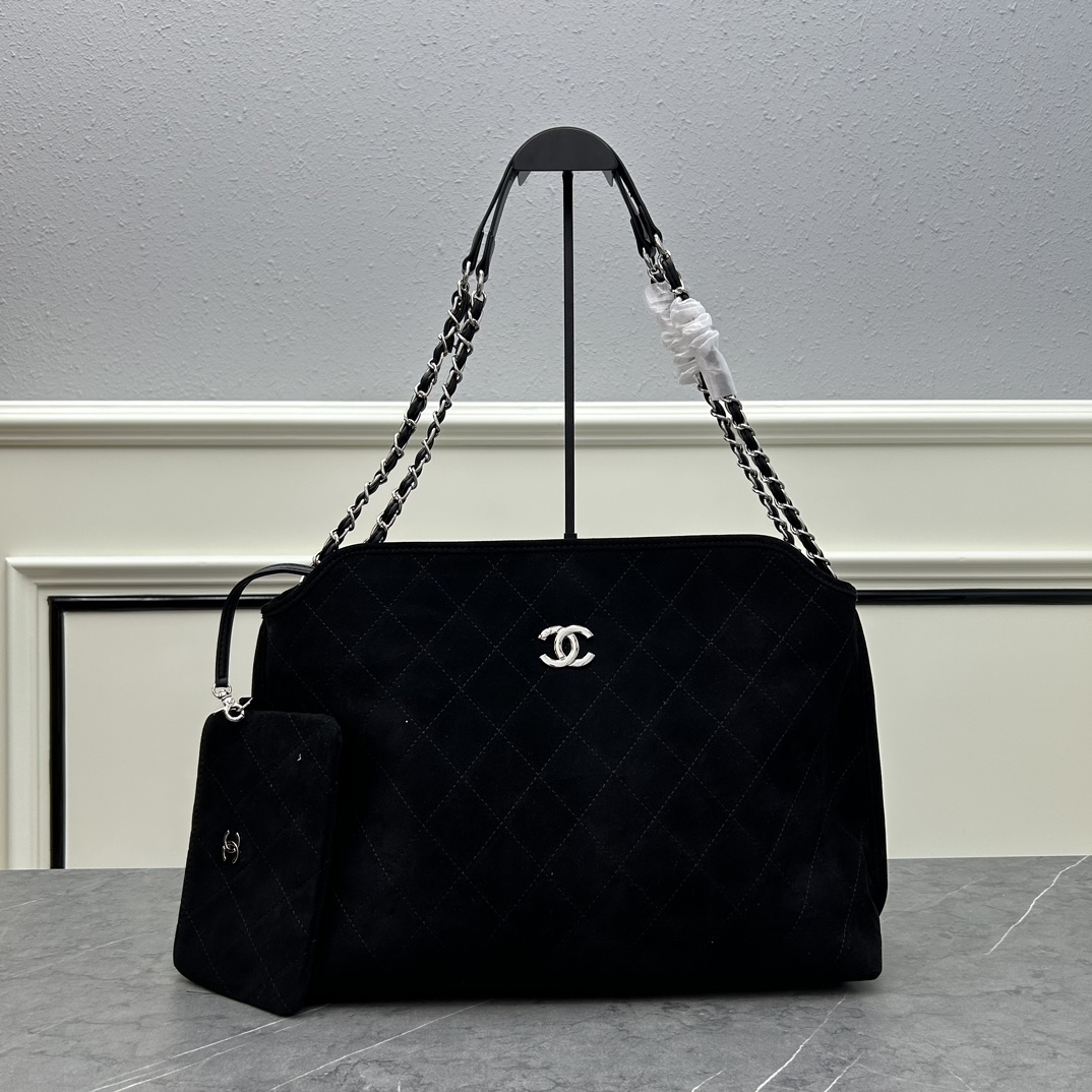 Chanel Women Shoulder Bags 47*30*13cm