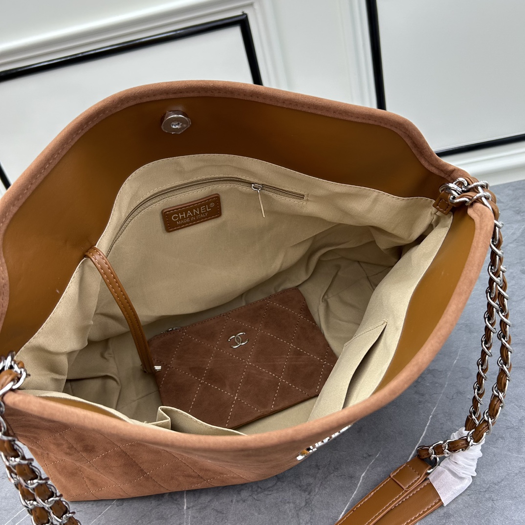 Chanel Women Shoulder Bags 47*30*13cm