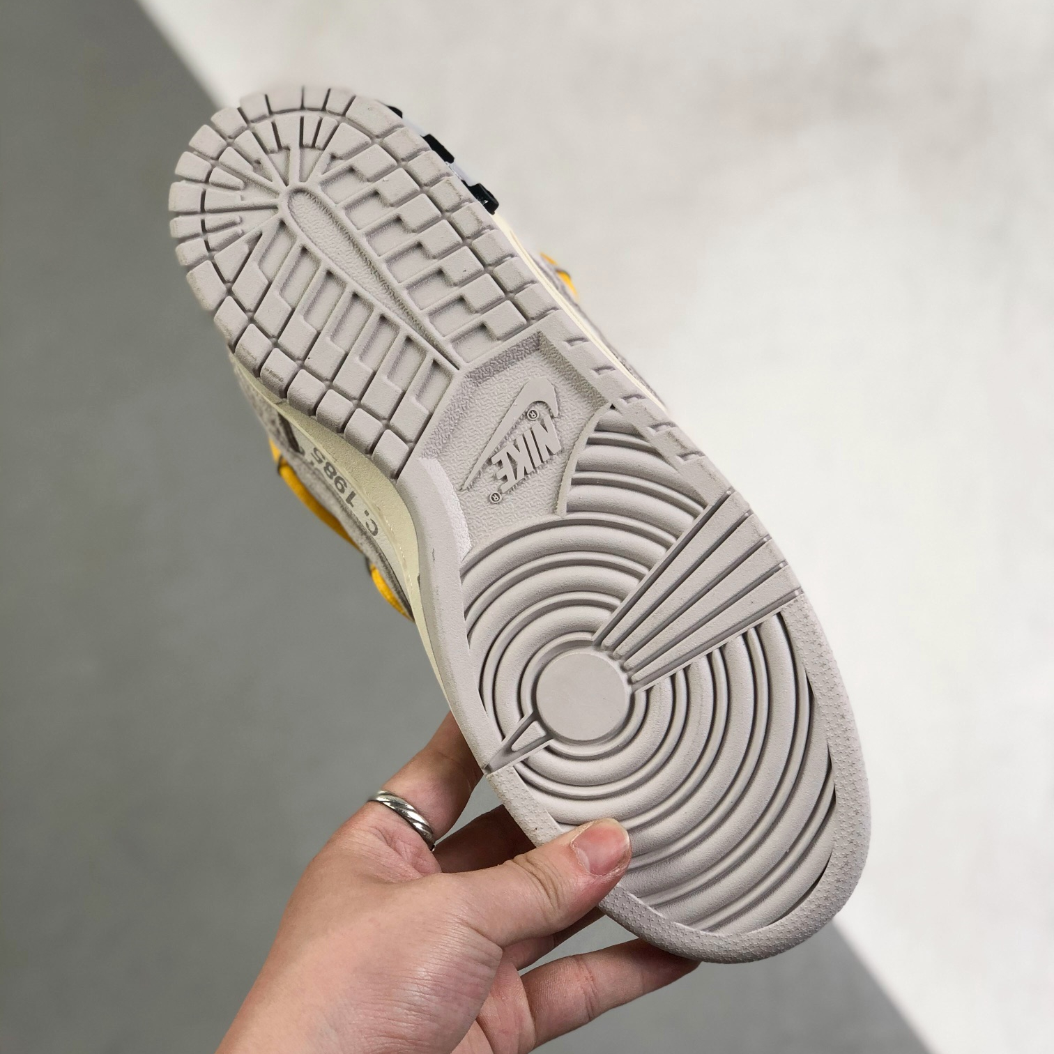 Nike Dunk Low x OFF White Top Sneakers  Gr. 36-45