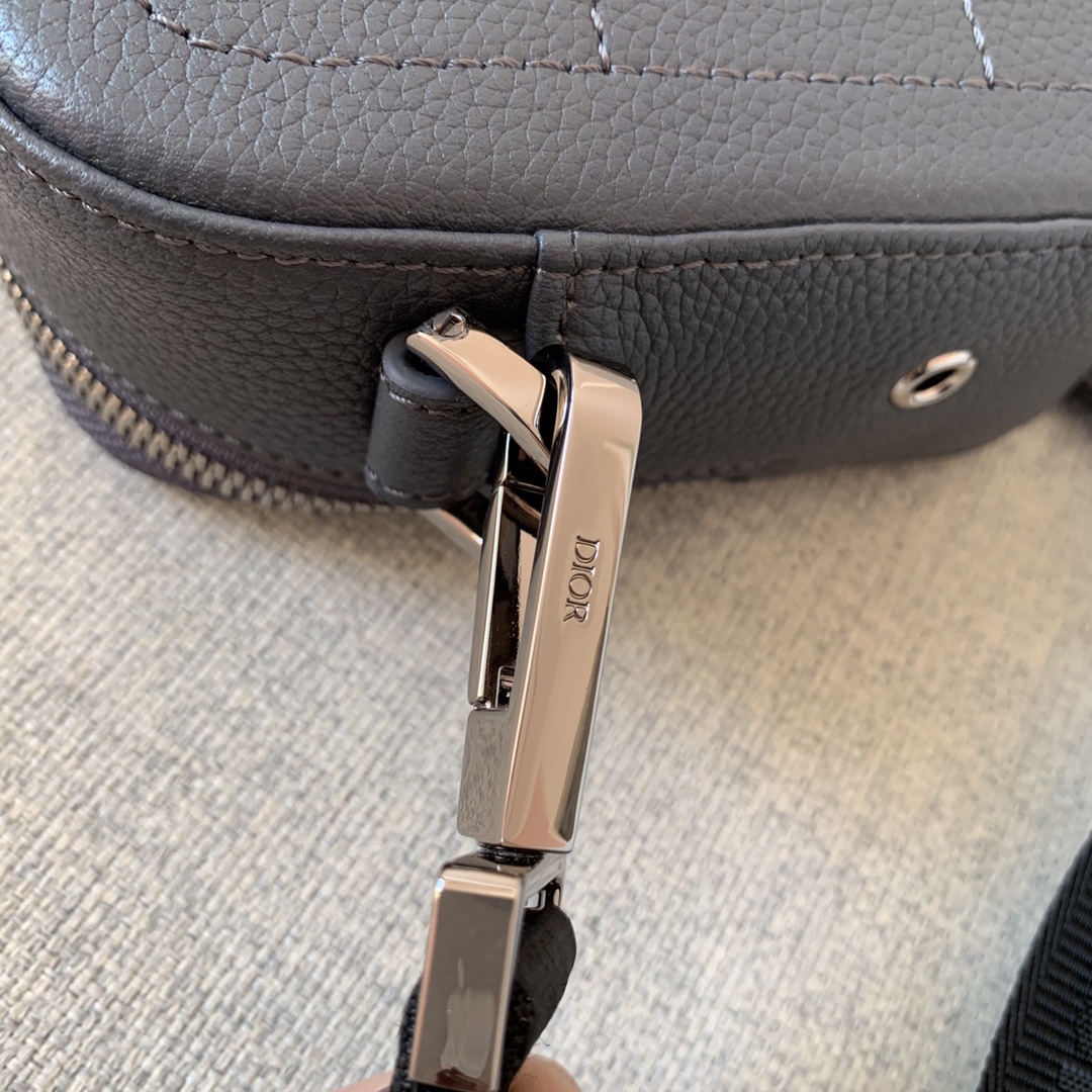 Dior Mens Shoulder Bags 22*15*5cm