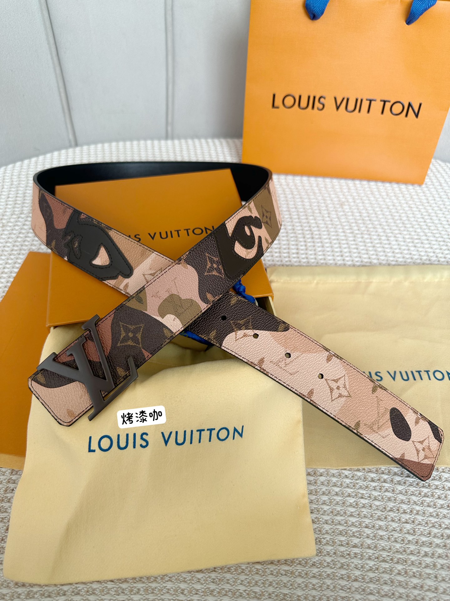 Louis Vuitton Men Belt Width 4cm