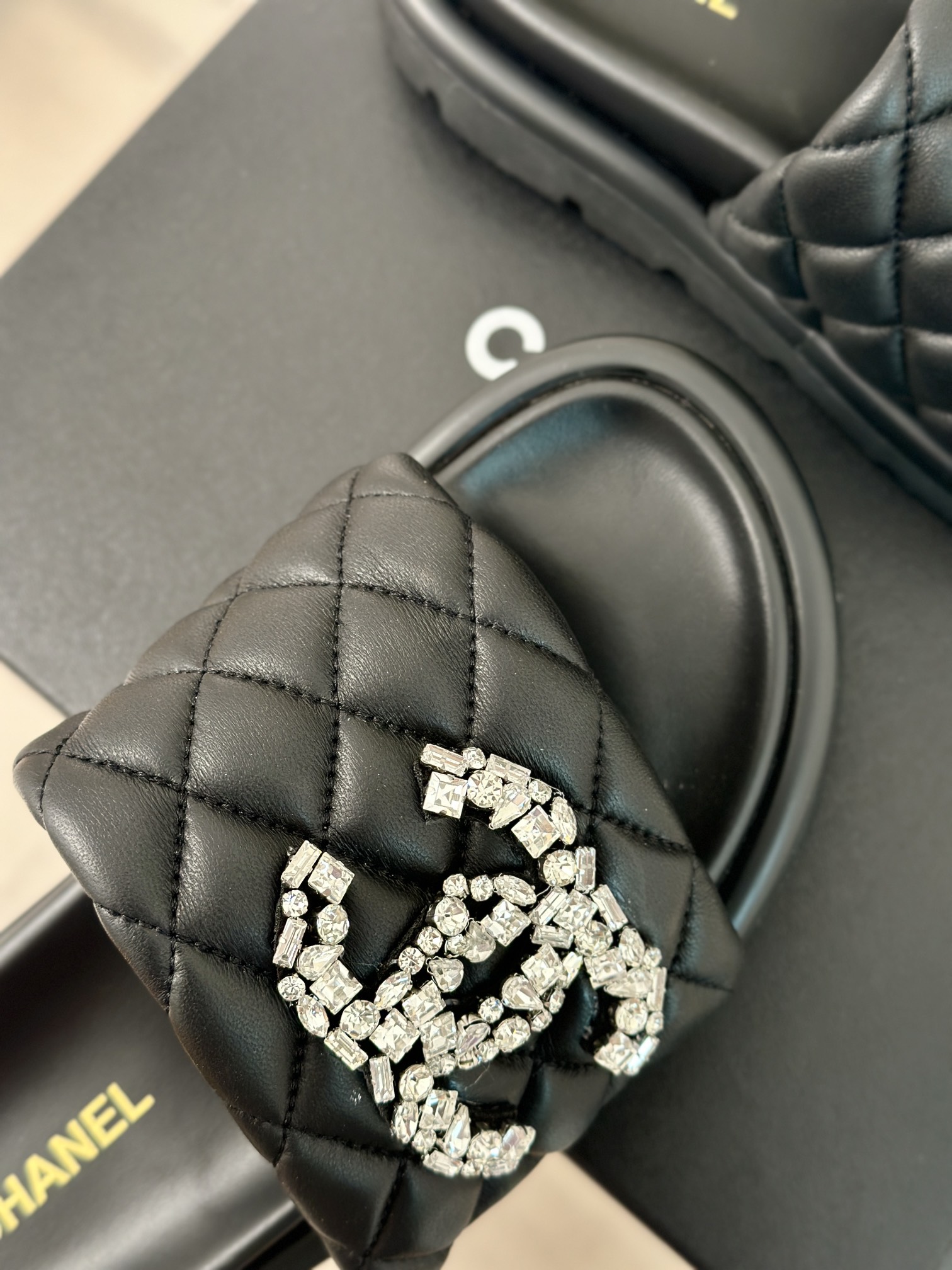 Chanel 2024 New Slippers Size 36-41