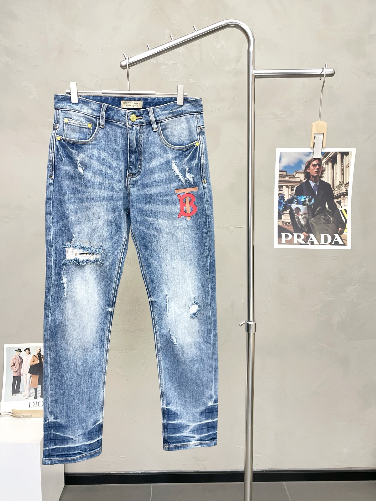 Burberry Jeans Men Size 28-38