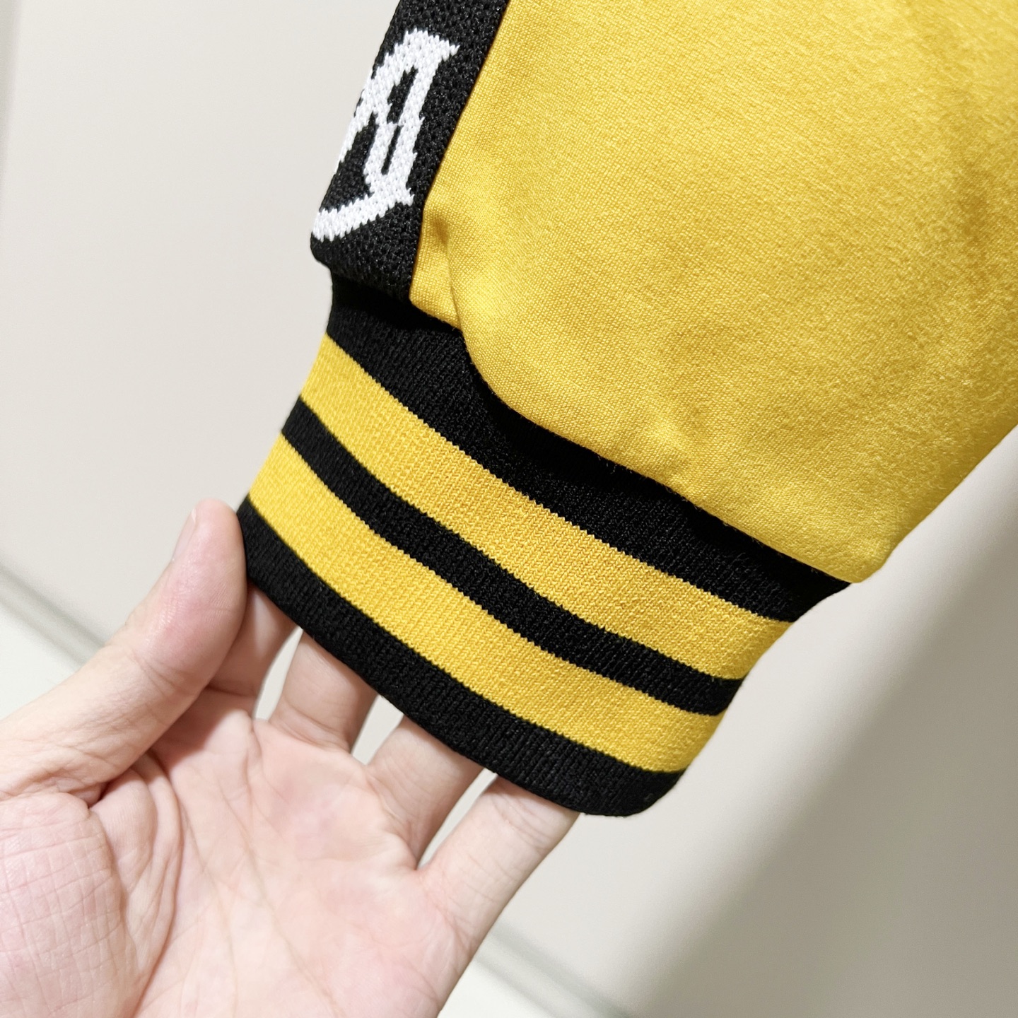 Moncler Unisex Jacket Size S-XXL