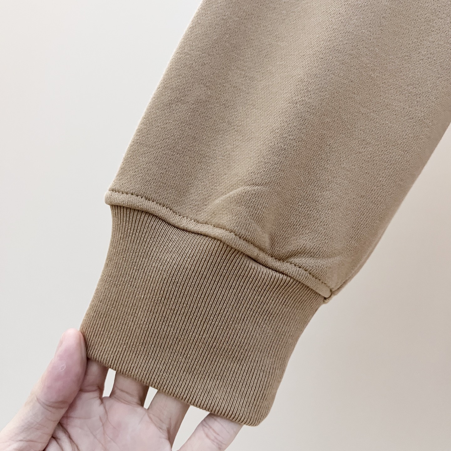 Burberry Unisex Sweatshirt Size S-XL