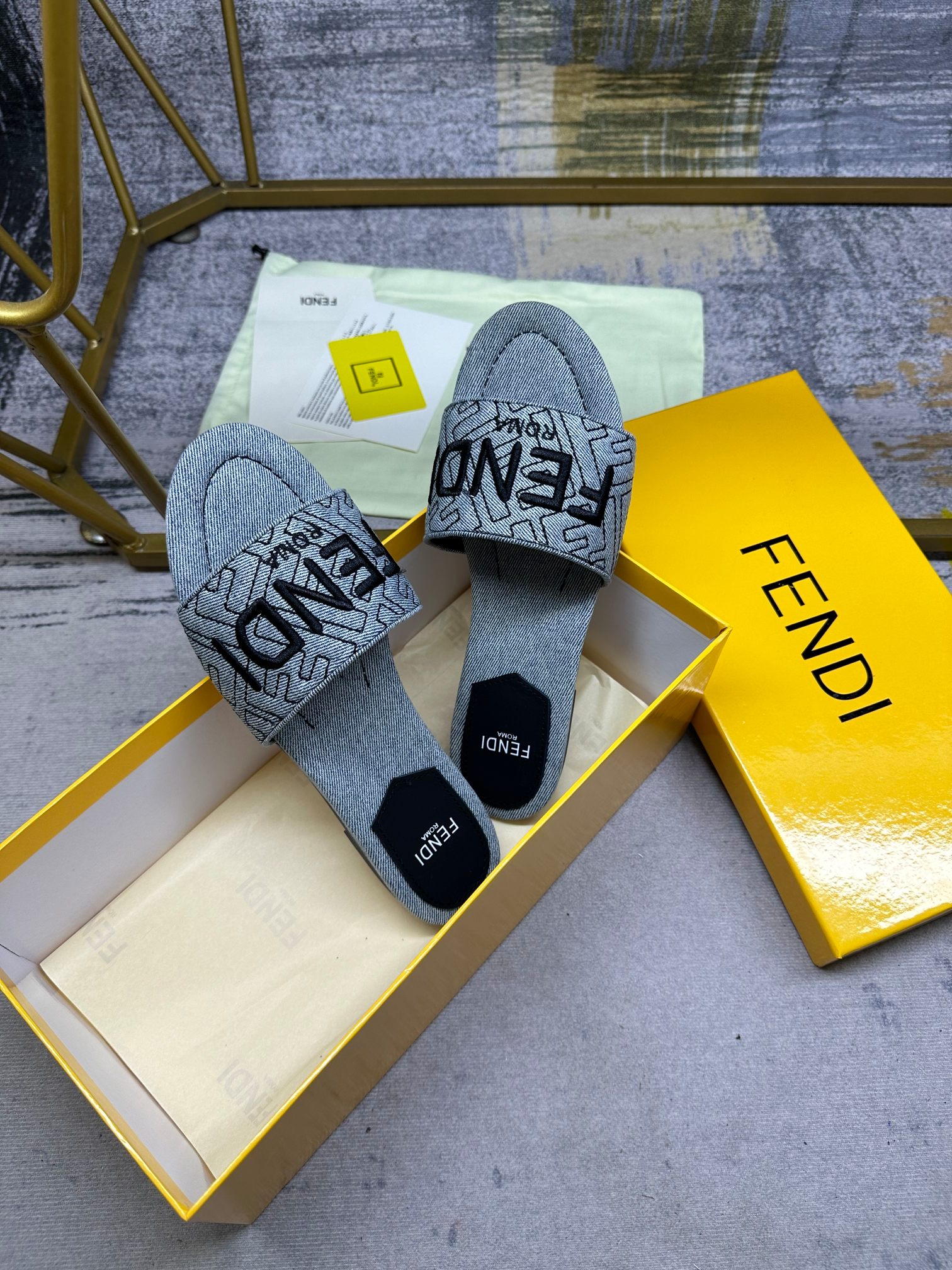 Fendi Slippers Size 36-42