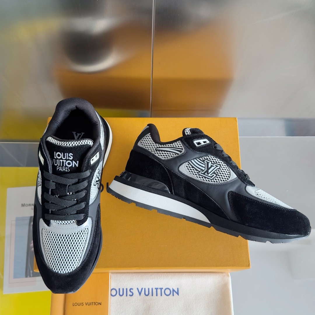 Louis Vuitton Run Away Sneaker Size 40-46