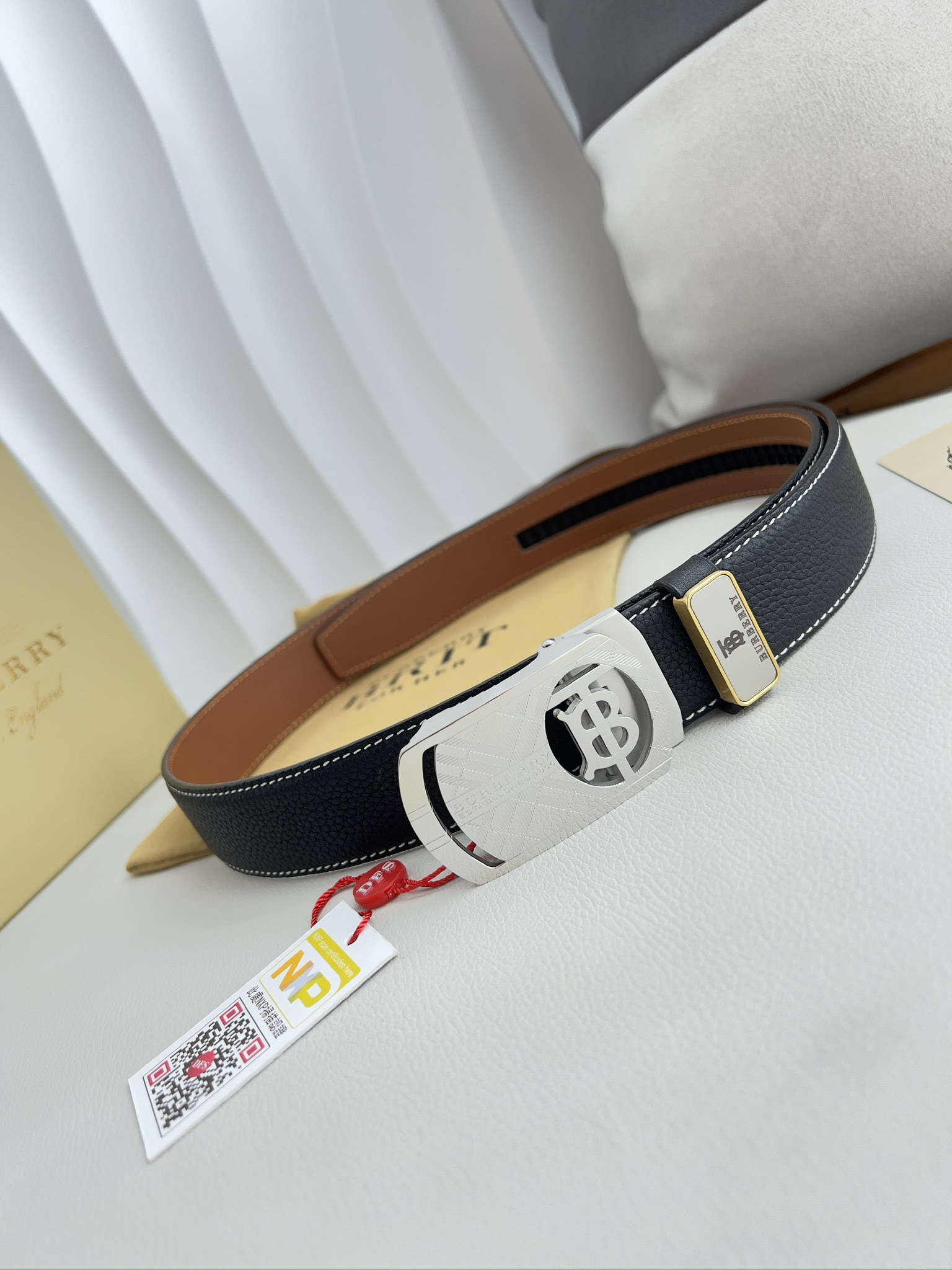 Burberry Men Belt Width 3.5cm
