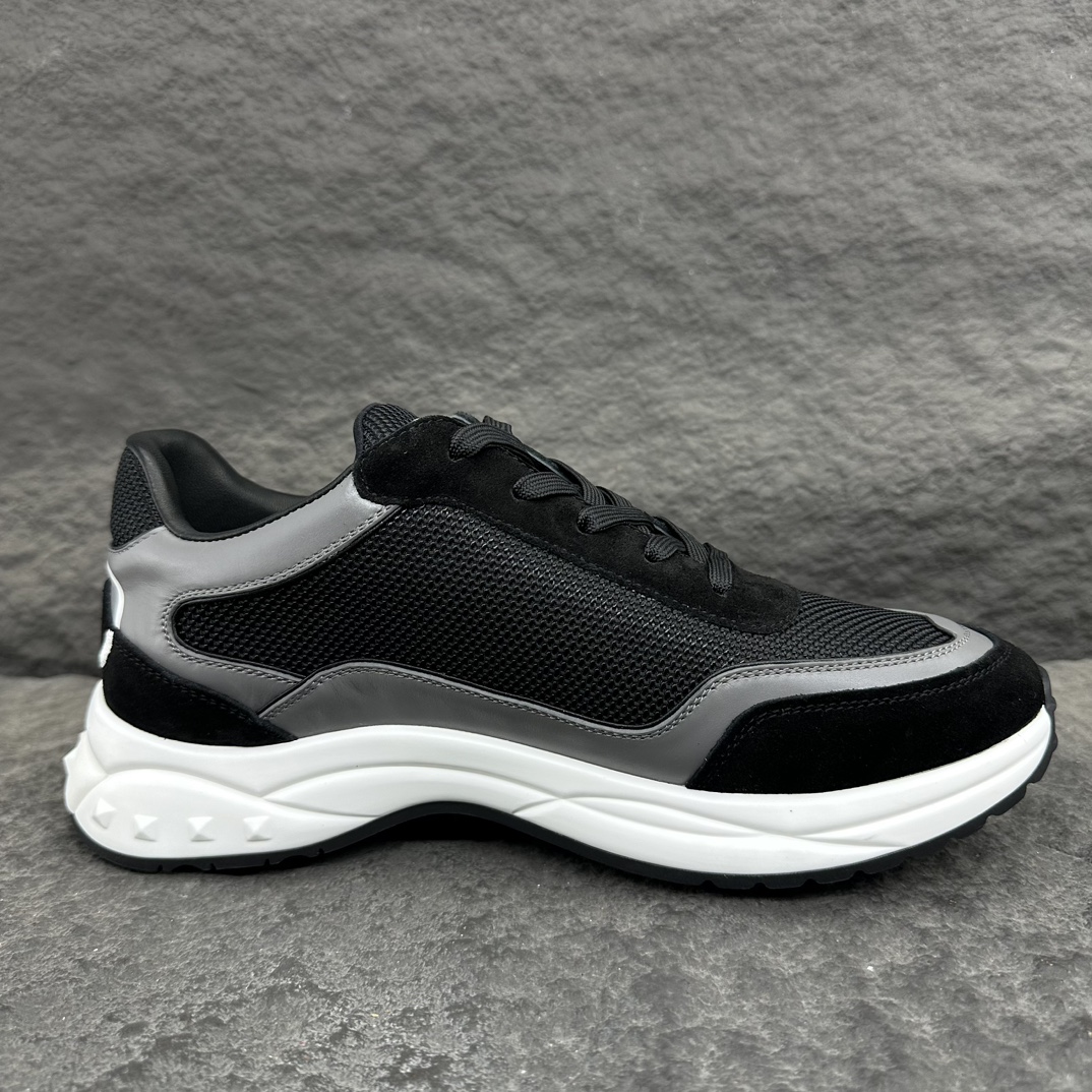 Valentino Men New Sneaker Size 40-45