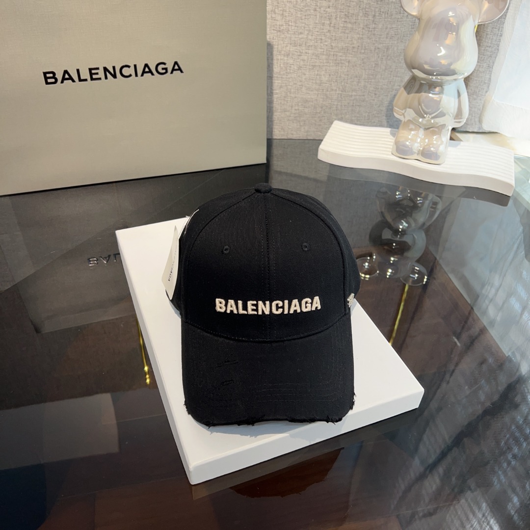 Balenciaga Baseball Cap