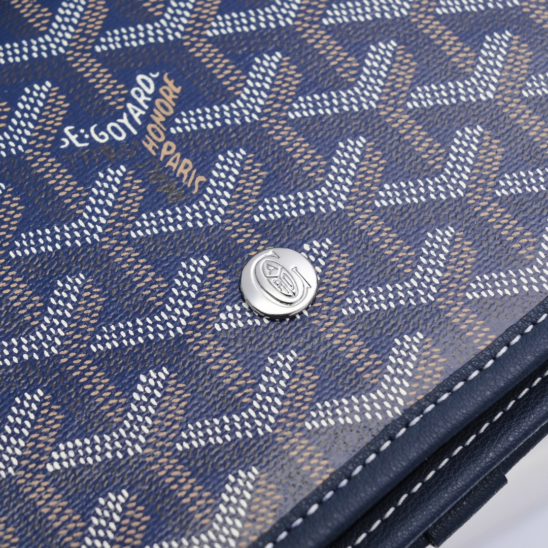 Goyard Shoulder Bags Size 20.5*14*2cm