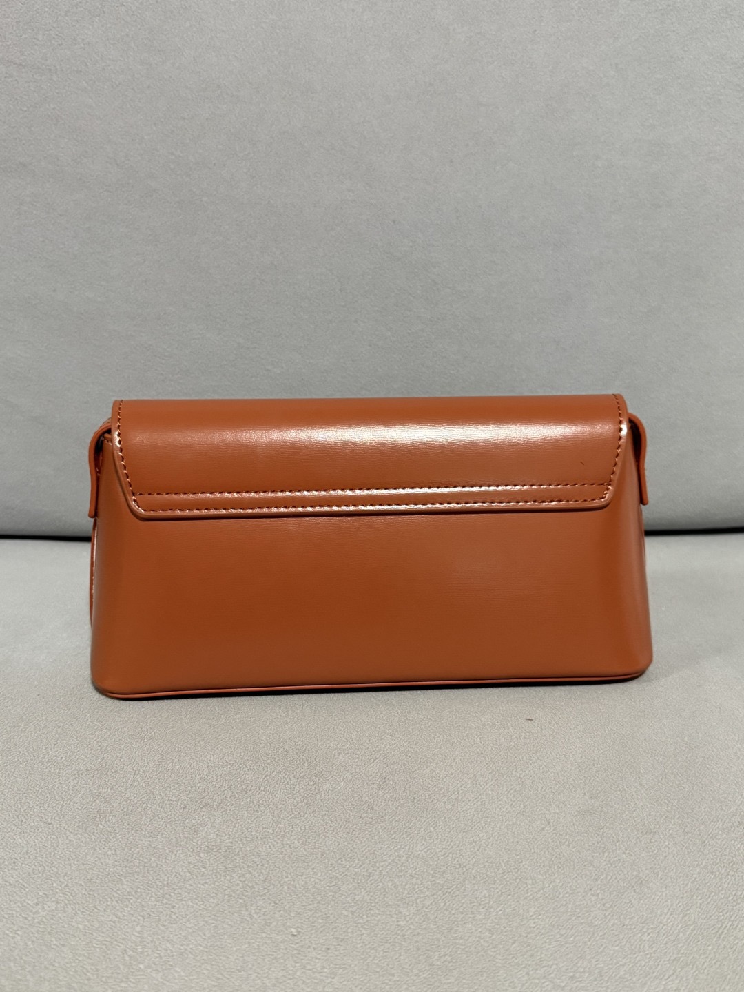 Celine 25ss Lulu Shoulder Bags Size 24*11.5*8cm