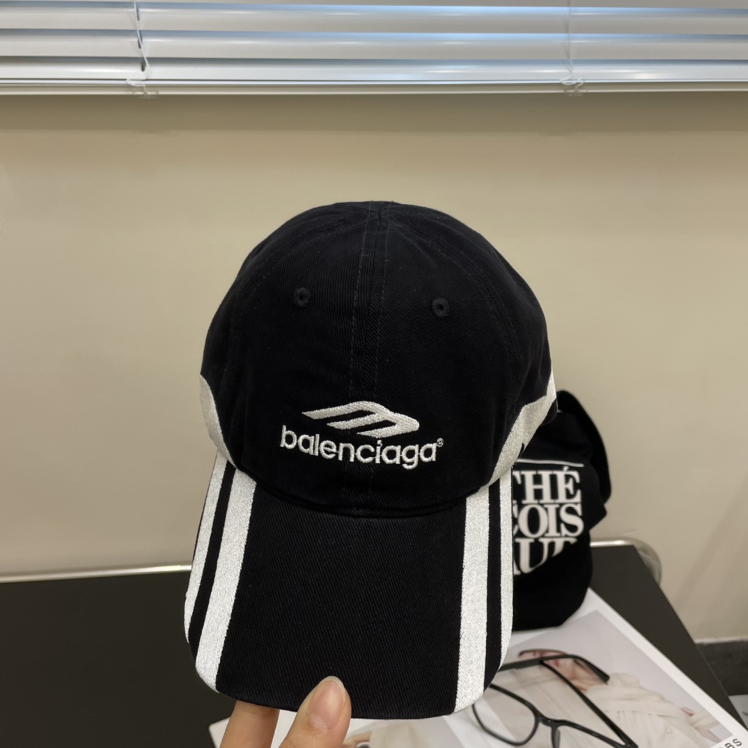 Balenciaga Baseball Cap