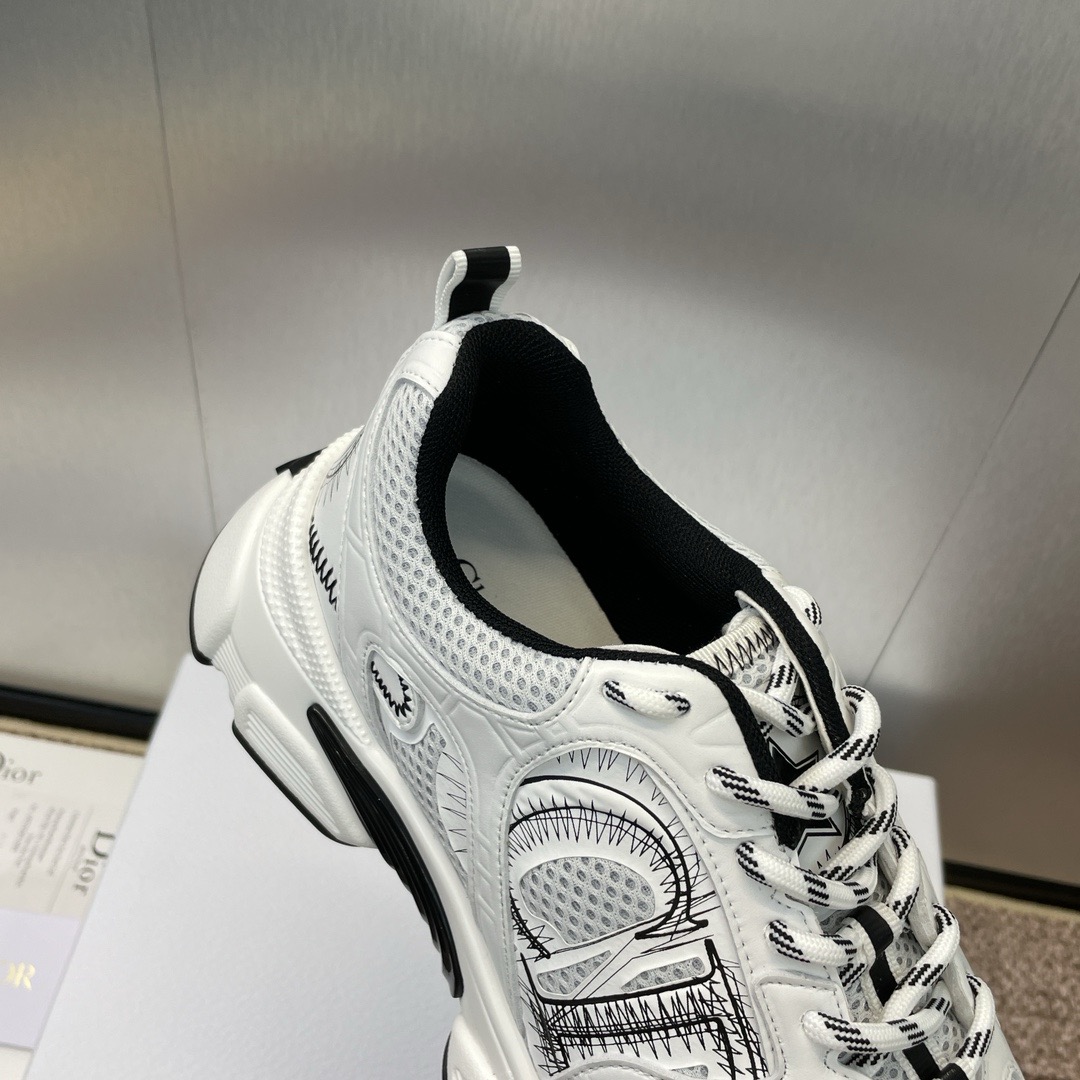 Dior Chrono Sneaker Size 35-41