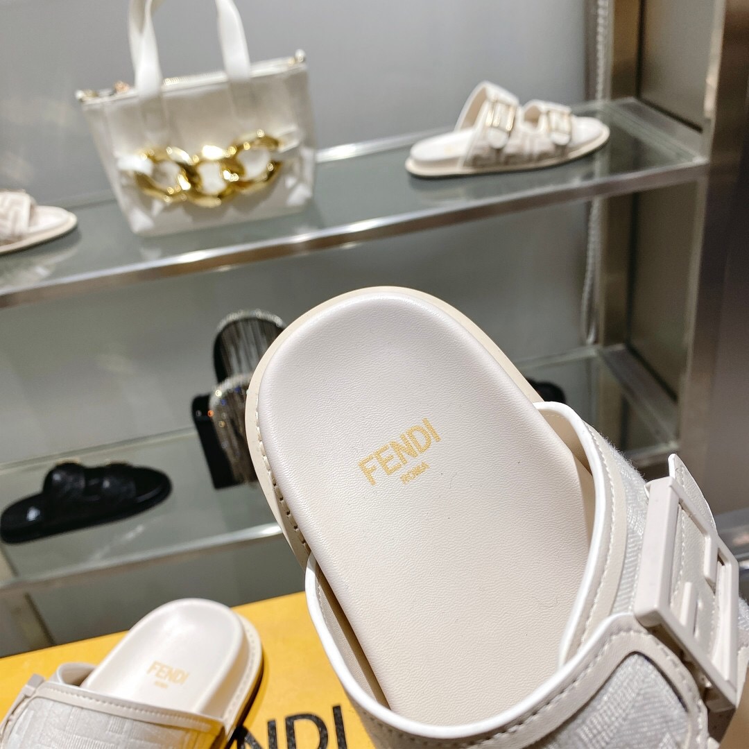 Fendi Slippers Size 36-45