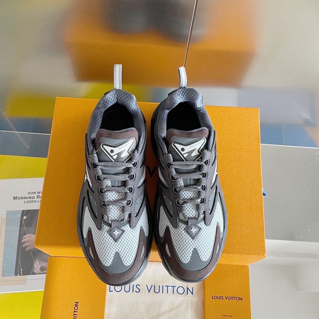 Louis Vuitton LV Runner Tatic Sneaker Size 40-46