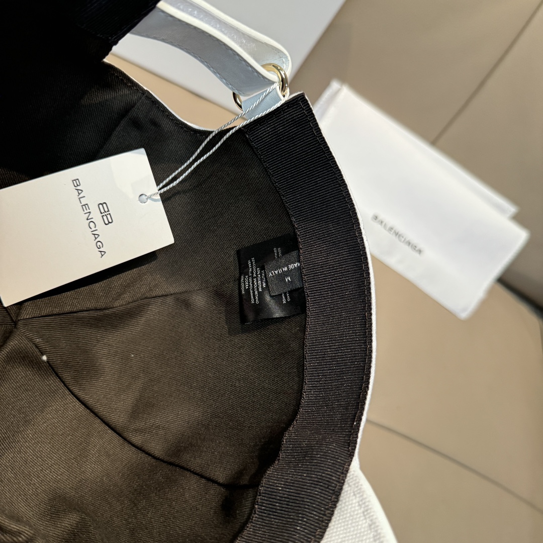 Balenciaga Baseball Cap