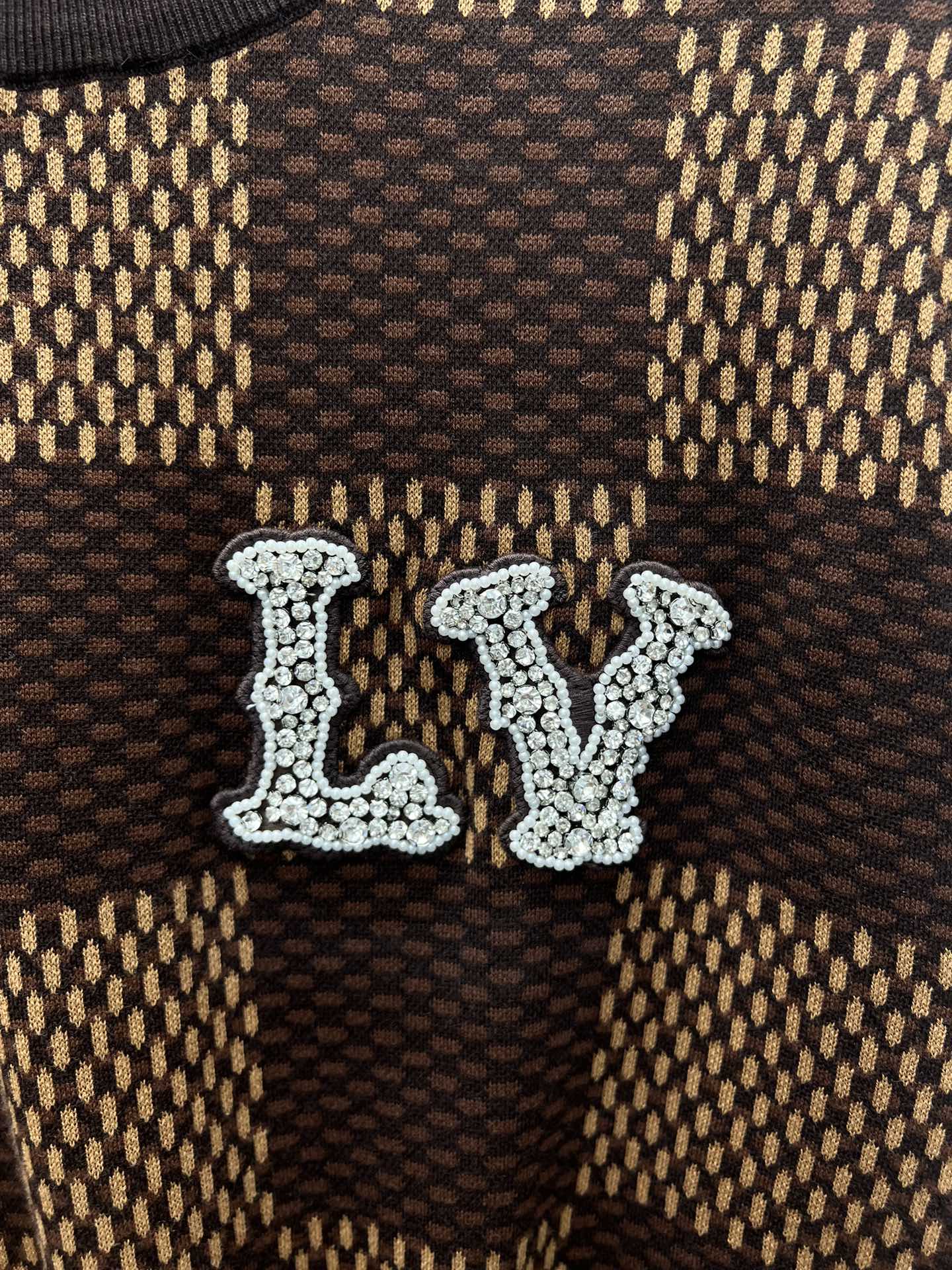 Louis Vuitton Unisex Sweatshirt Size S-XL