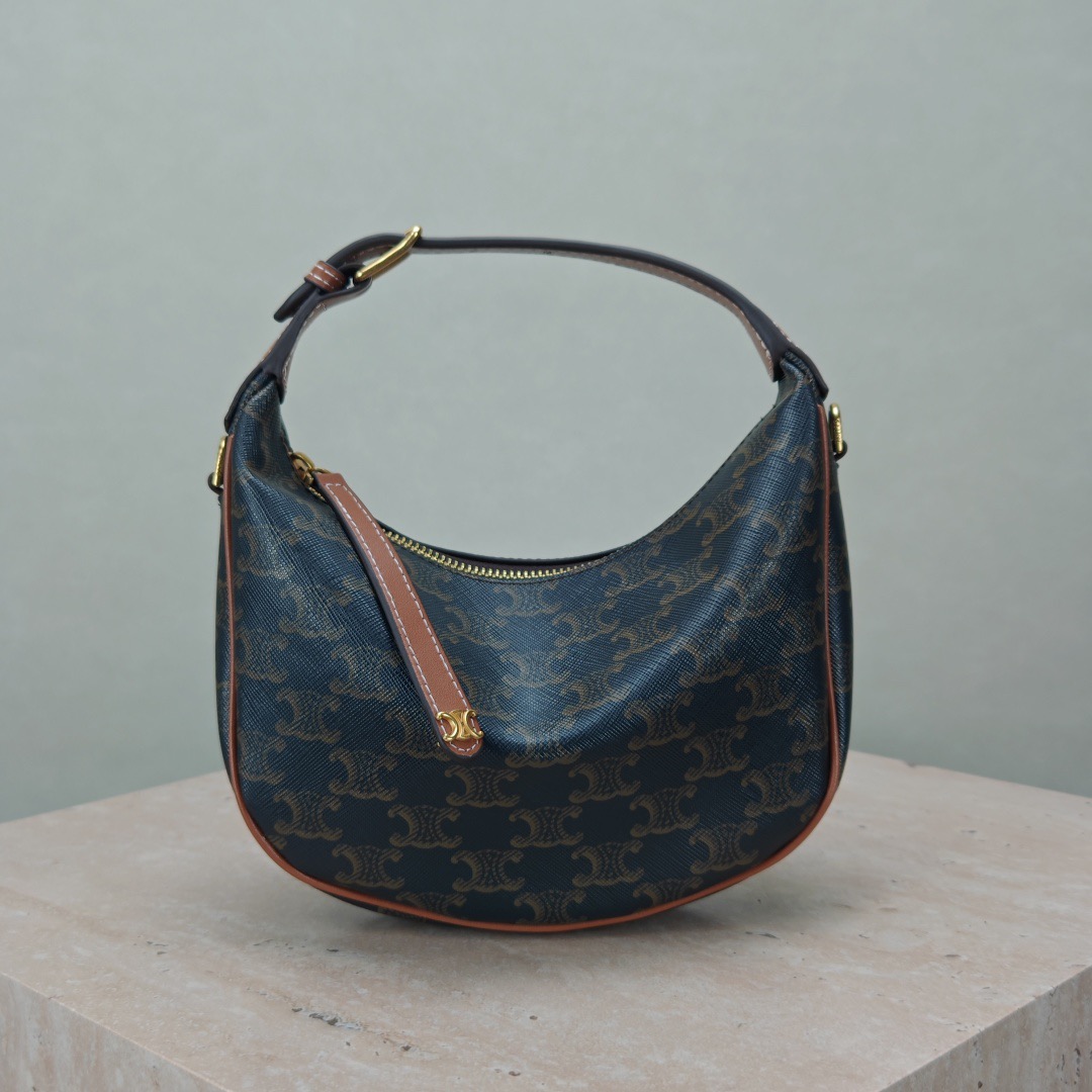 Celine 25ss Lulu Shoulder Bags Size 24*21*5cm