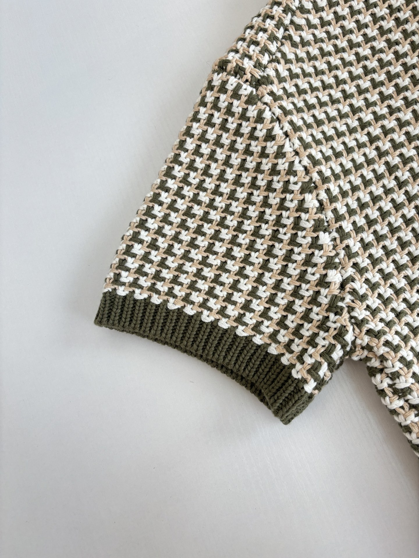 Louis Vuitton Unisex T Shirt Size S-XL