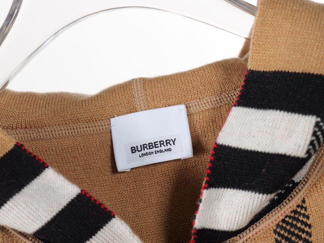 Burberry Unisex Knitwear Size S-XL