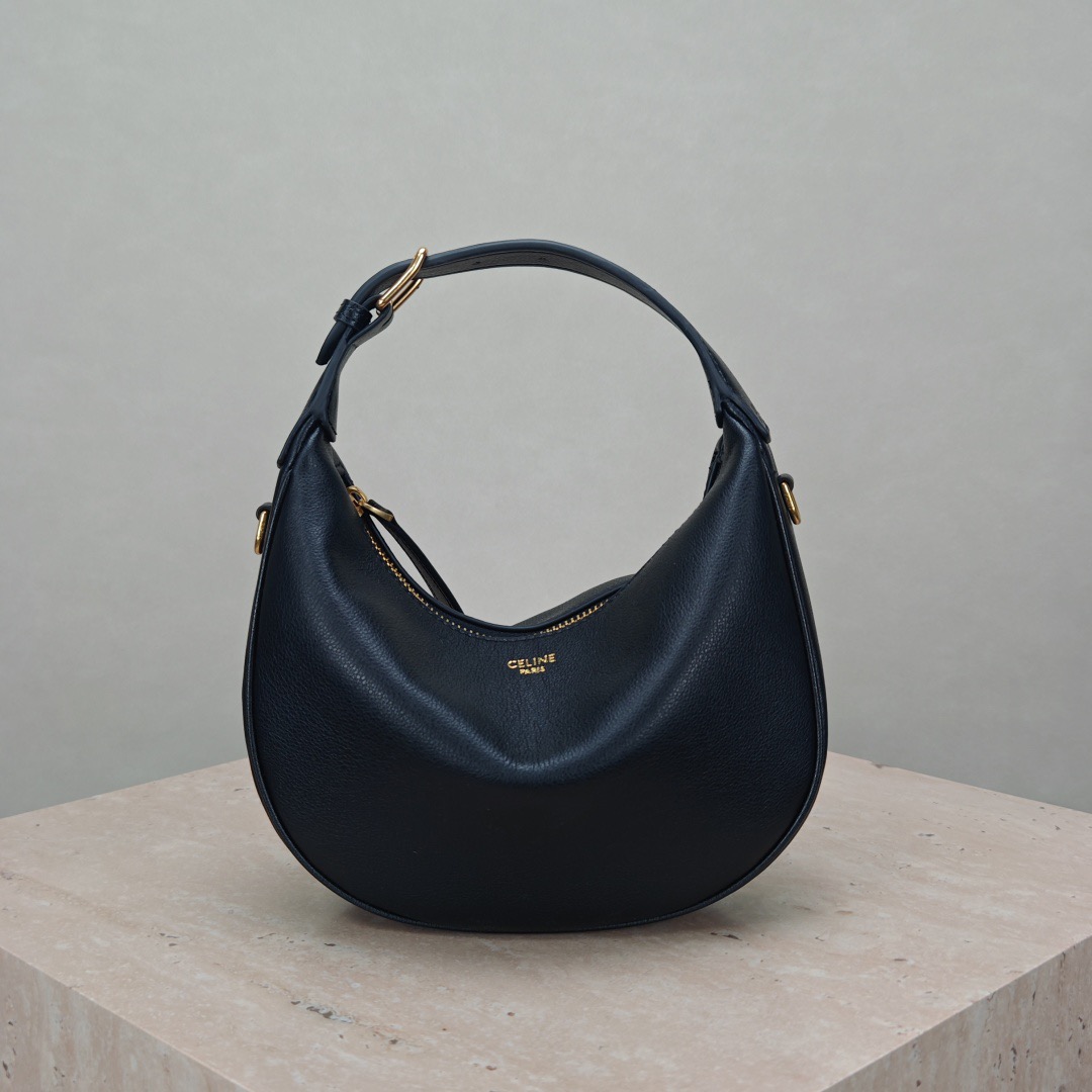 Celine 25ss Lulu Shoulder Bags Size 24*21*5cm