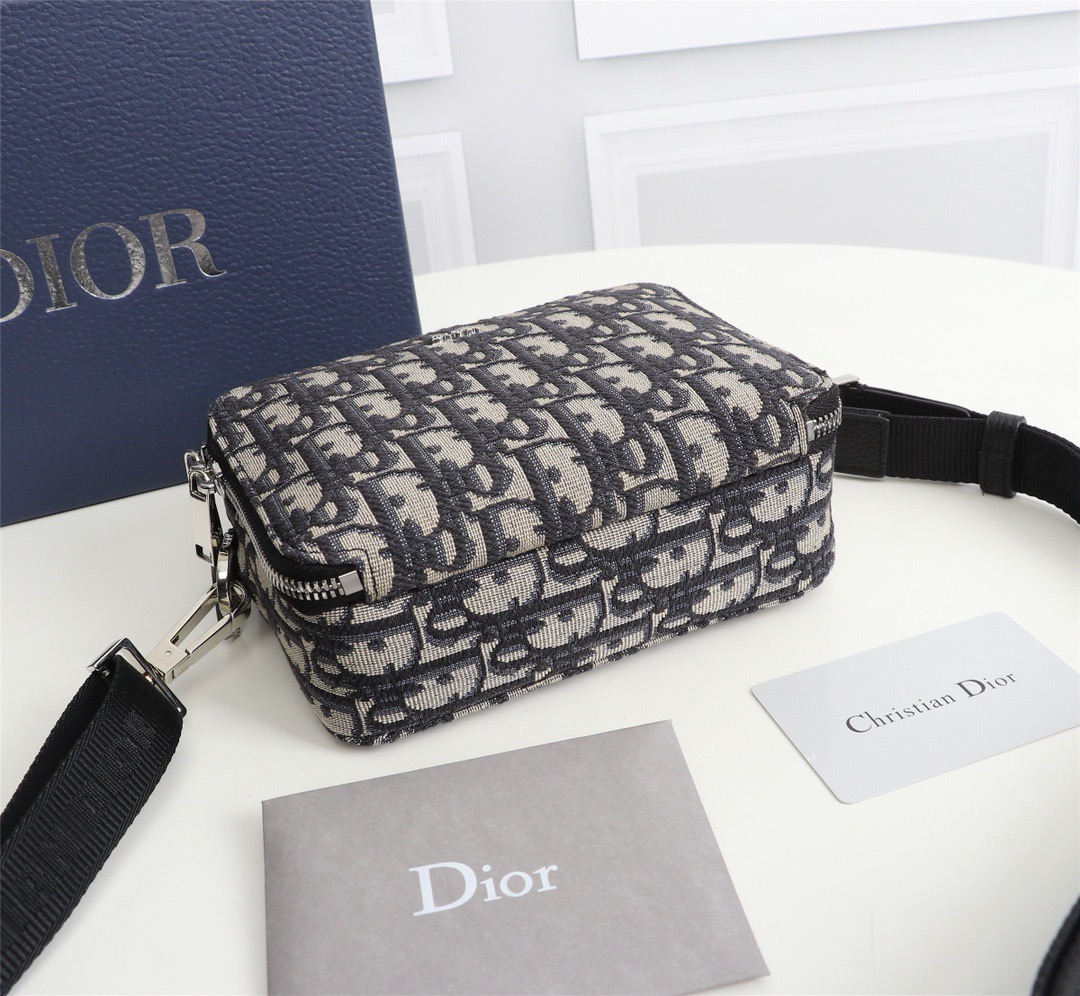 Dior Mens Shoulder Bags 17*12*6cm