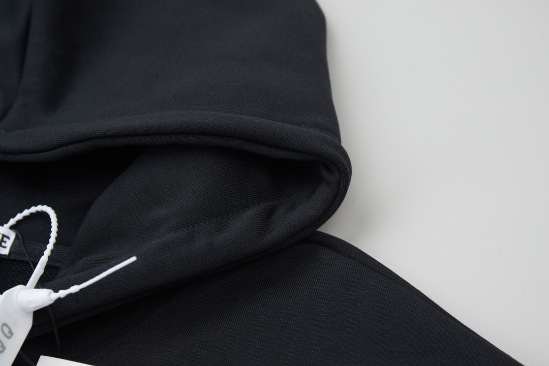 Loewe Unisex Sweatshirt Size S-XL