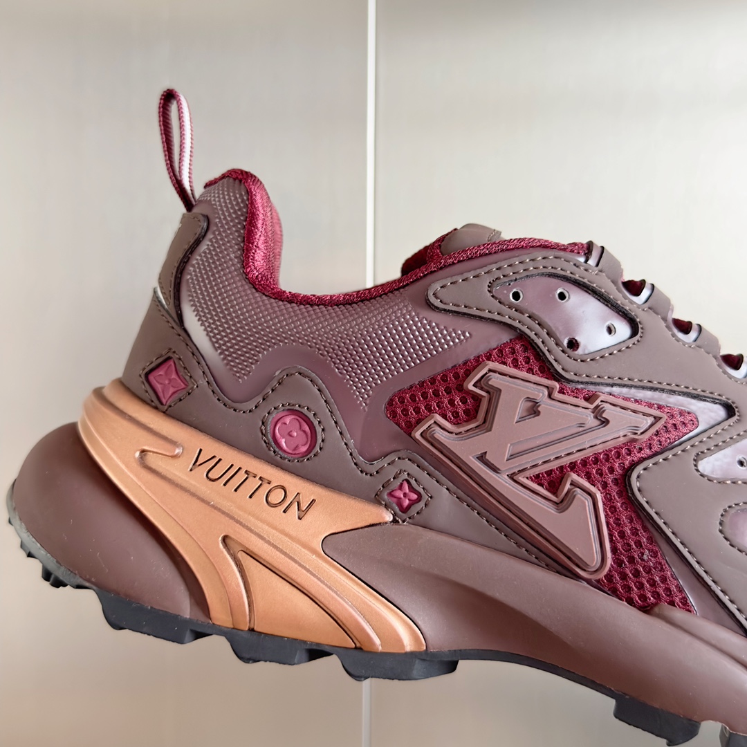 Louis Vuitton LV Runner Tatic Sneaker Size 40-46