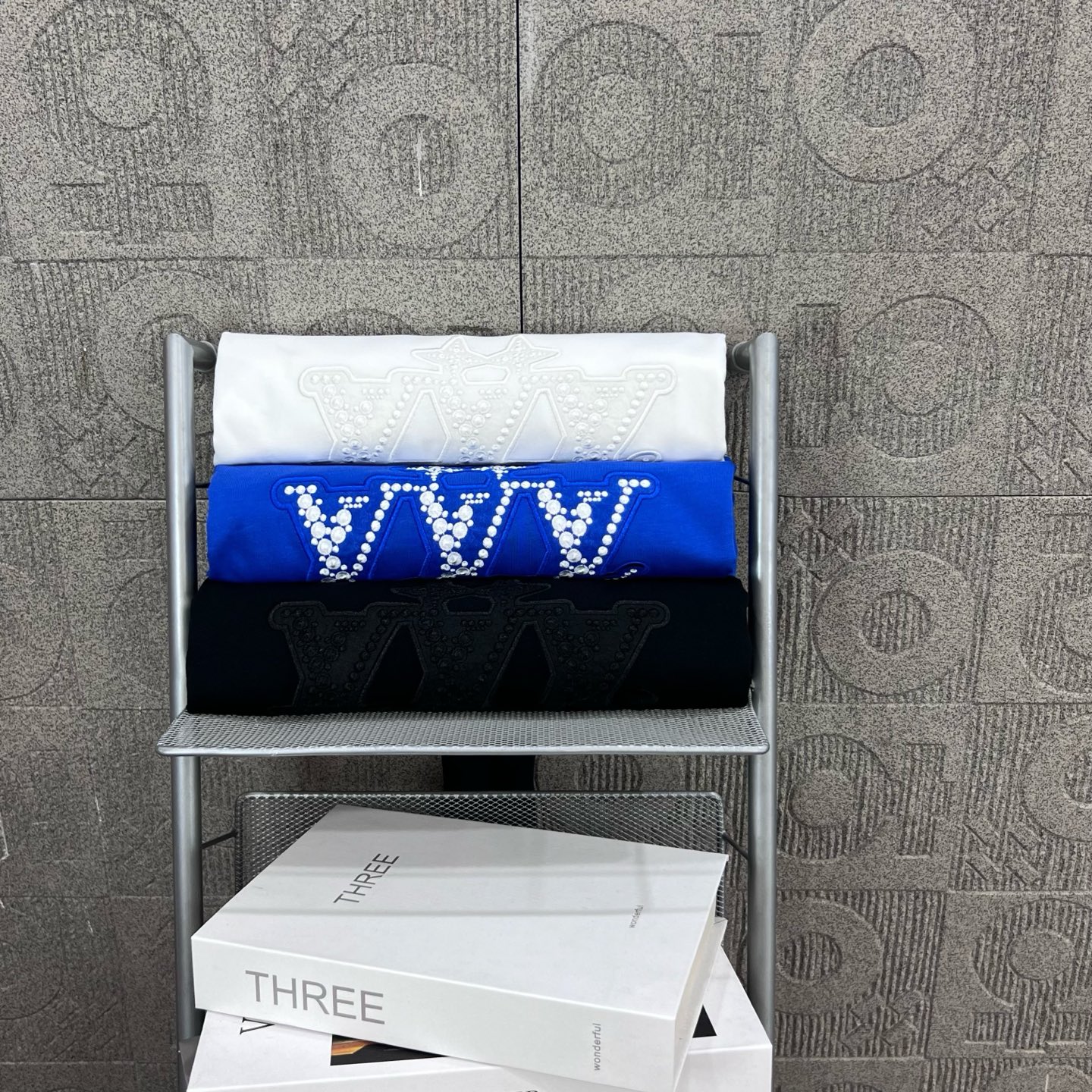 Louis Vuitton T Shirt  Embroider Logo Size XS-L