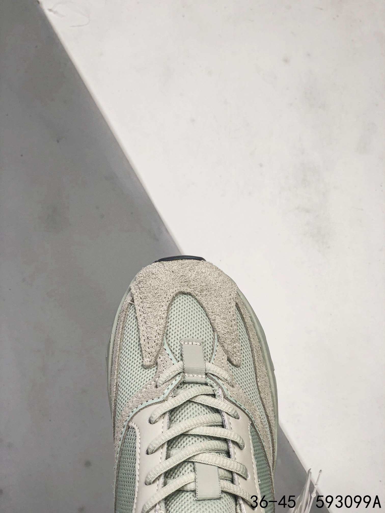 Yeezy Boost 700 V1 Sun Mens/Women's Sneakers Shoes 36 - 45