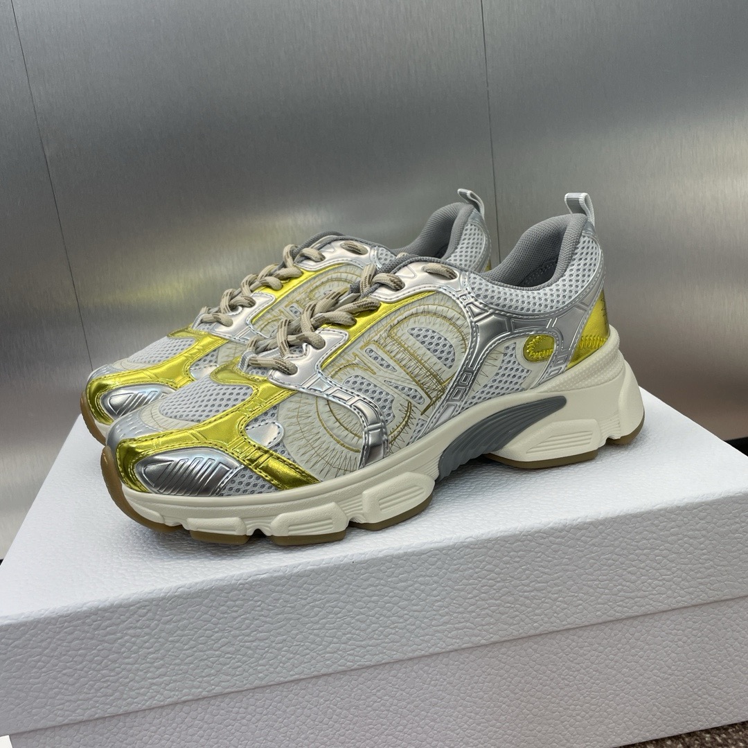 Dior Chrono Sneaker Size 35-41