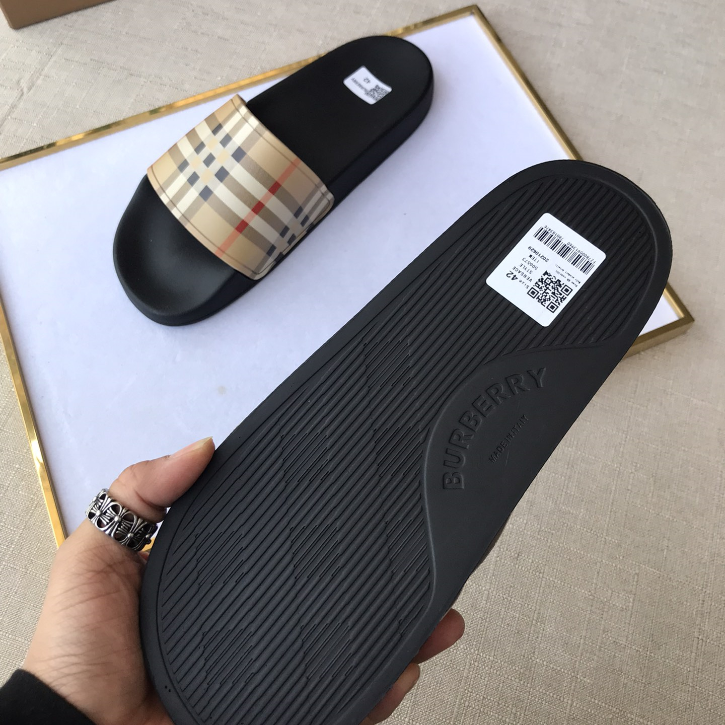 Burberry Mens Women Sandals Gr. 36-46