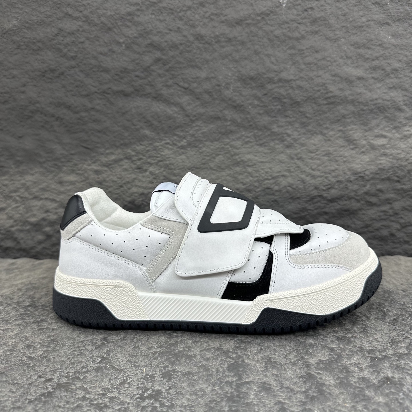 Valentino Joie De Jouer Sneaker Size 36-46